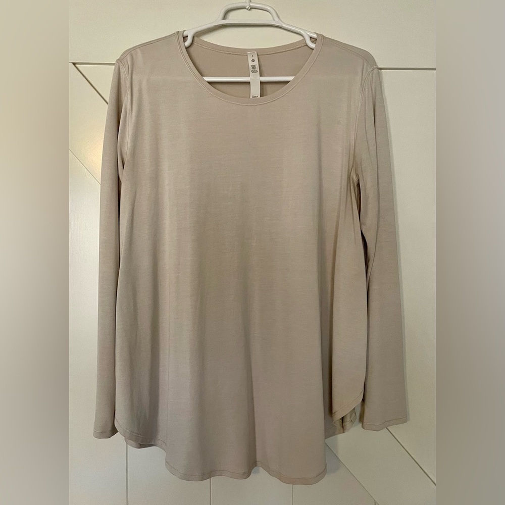 Lululemon Draped Bum Covering Long Sleeve